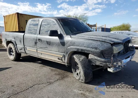 2004 Chevrolet Silverado K1500 из США, поврежденный, VIN 1GCEK19T44E195189